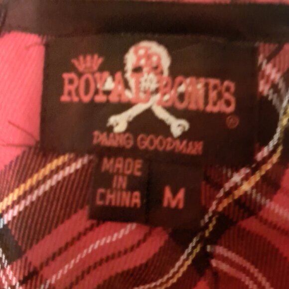 Two patterned skirts - Picture 5 of 6